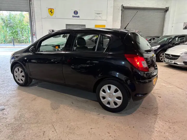 Vauxhall Corsa 2012 photo 5