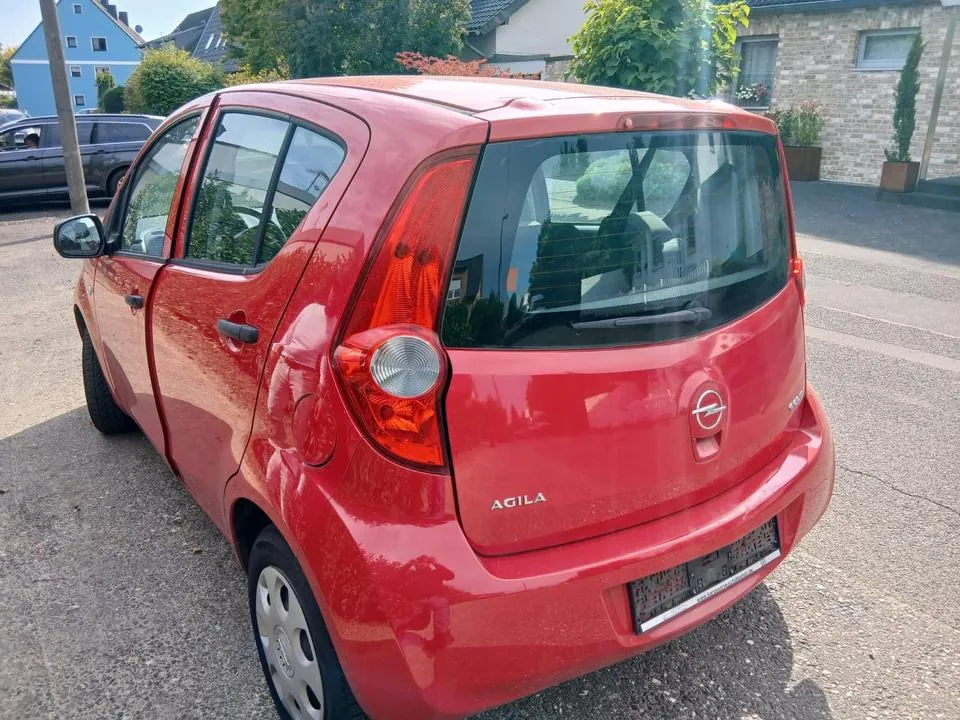 Opel Agila