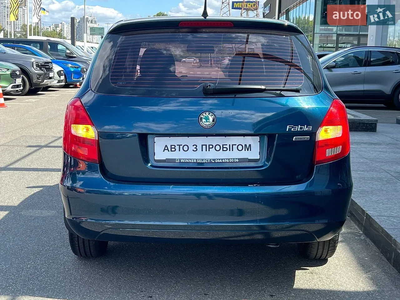 Skoda Fabia 2011 photo 3