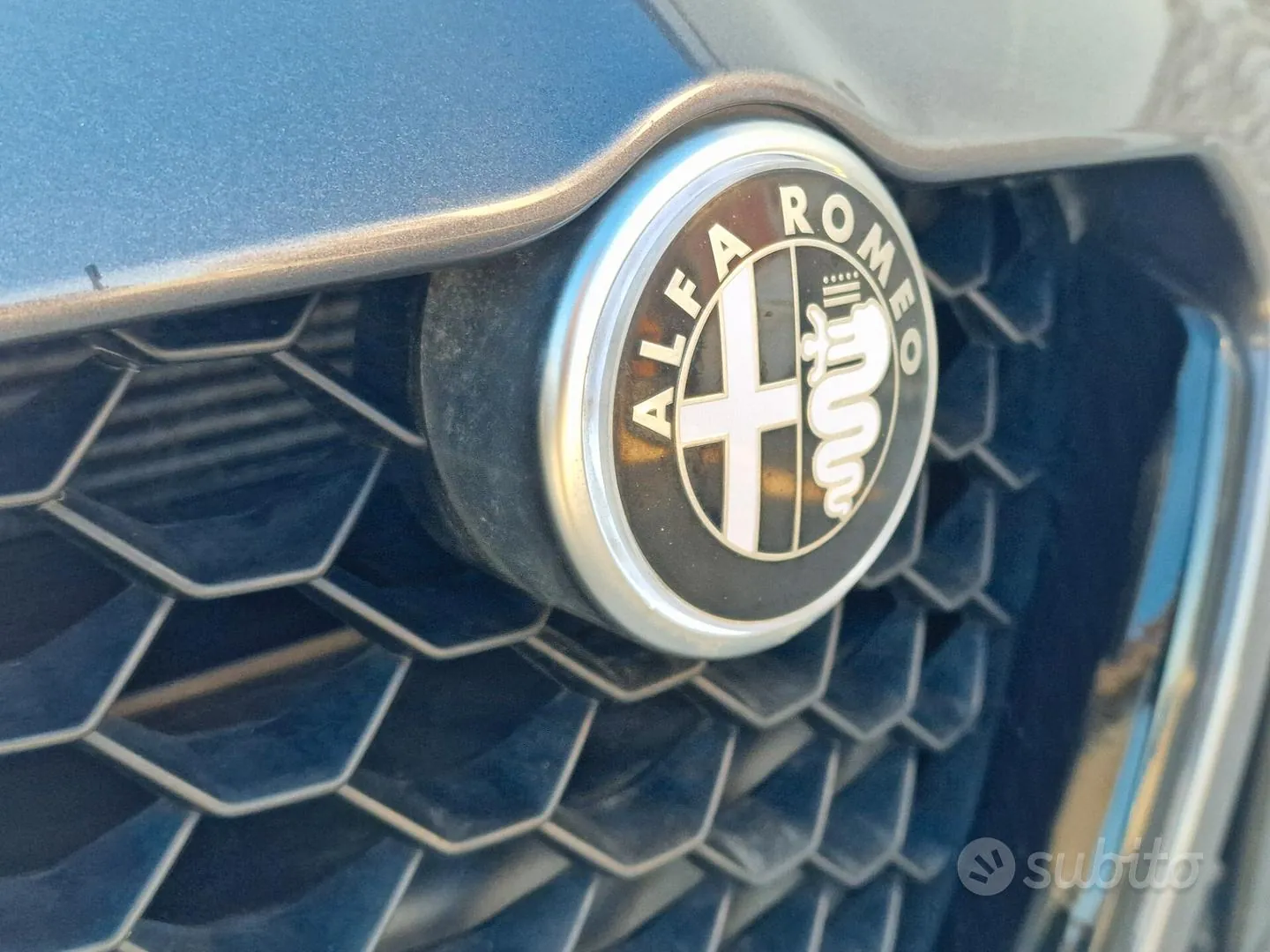 Alfa Romeo Giulia 2016 photo 2