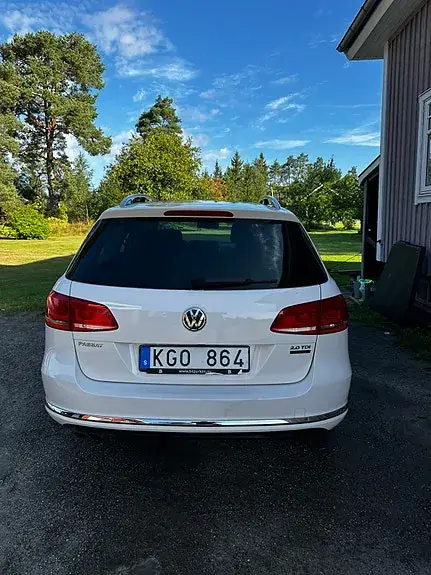 Volkswagen Passat 2013 photo 3