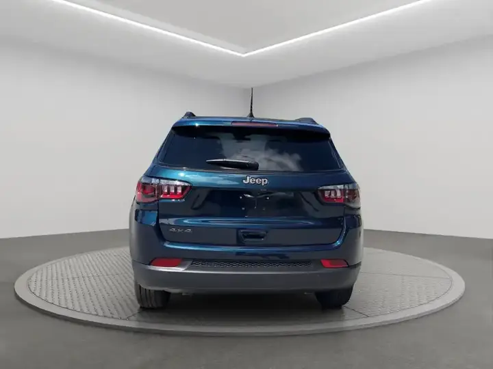 Jeep Compass 2026 photo 4