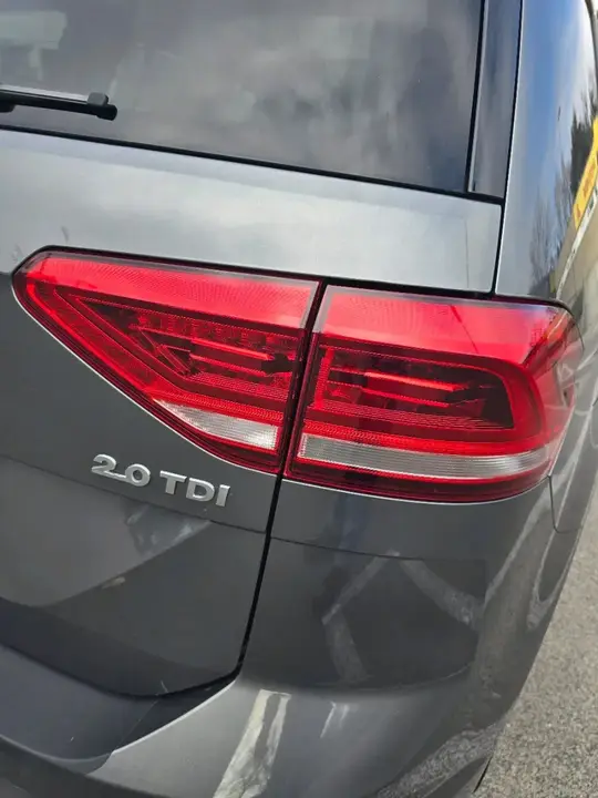 Volkswagen Touran 2015 photo 3