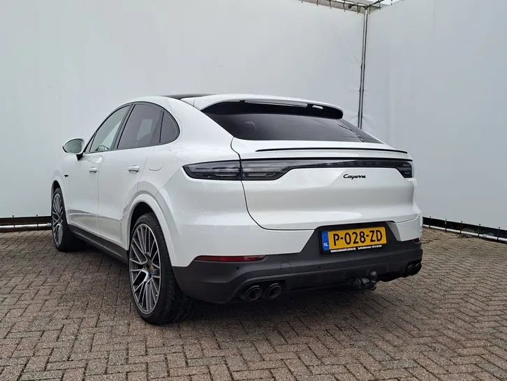 Porsche Cayenne 2020 photo 2
