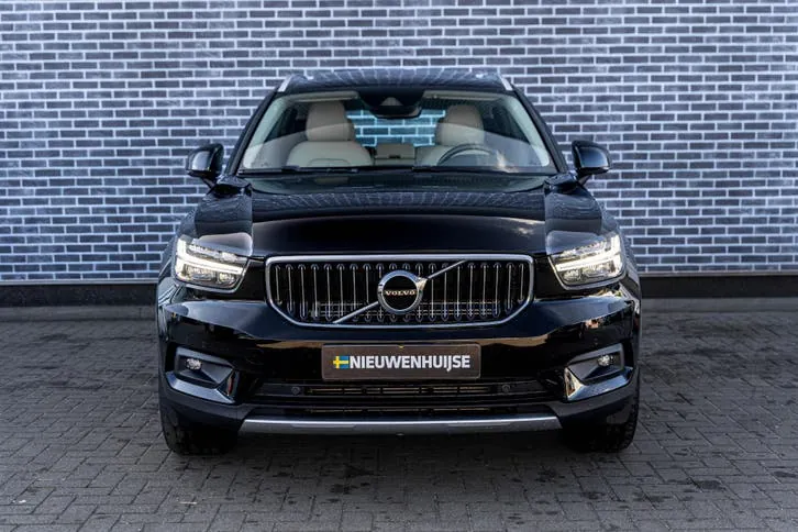 Volvo Xc40 2021 photo 2