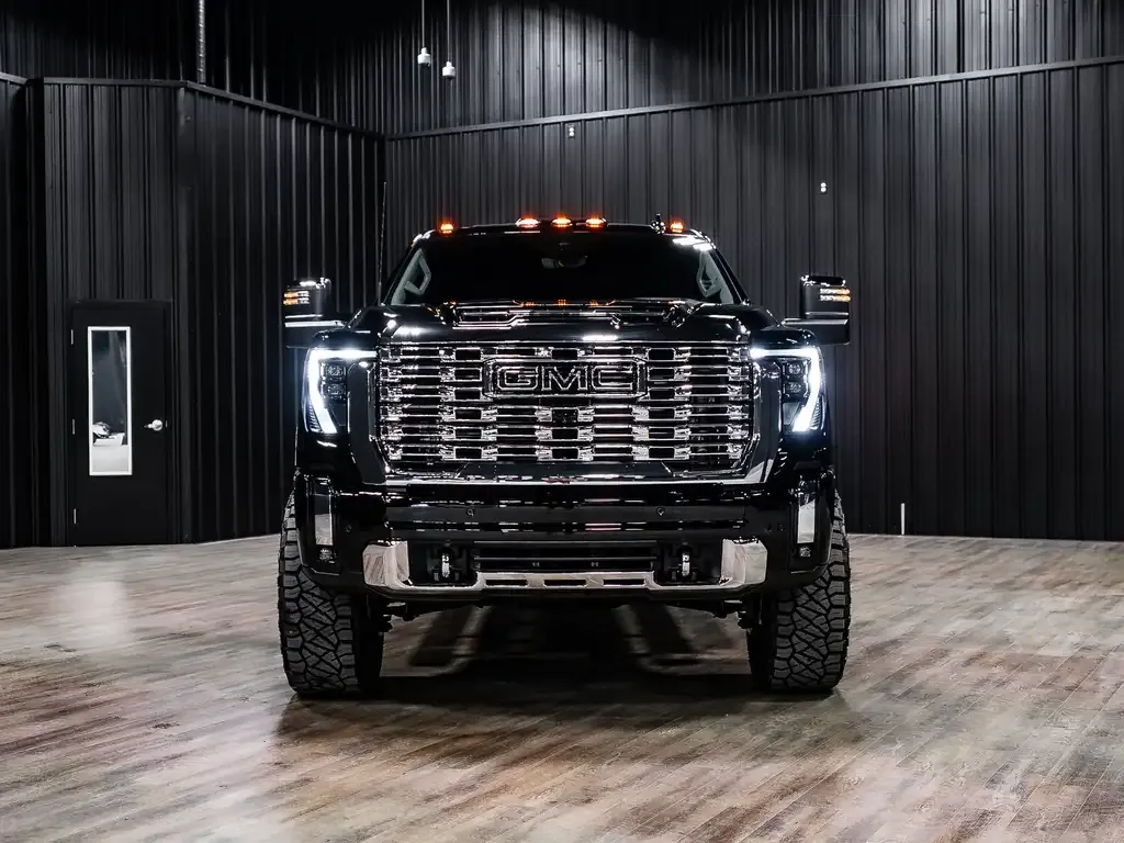 GMC Sierra 3500Hd 2026 photo 3