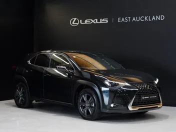 Lexus Ux 250H 2023 photo 2