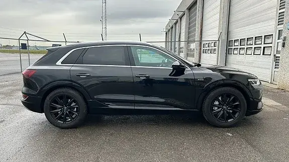 Audi E-Tron 2019 photo 3