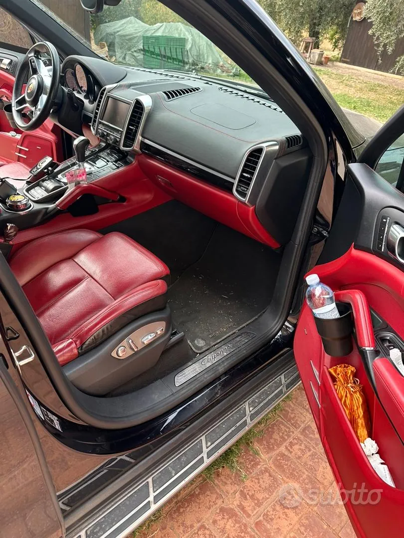 Porsche Cayenne 2015 photo 2