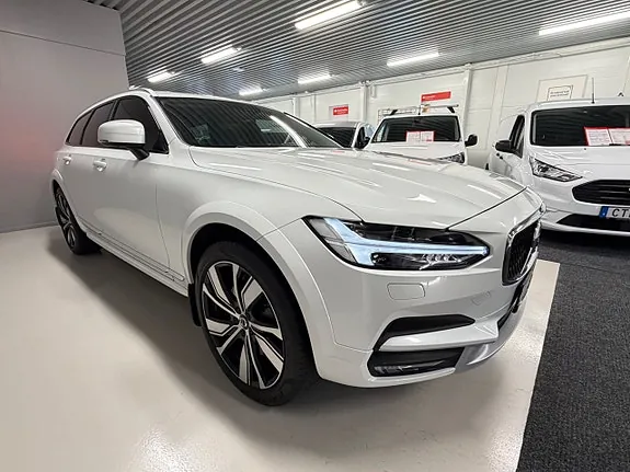Volvo V90 Cross Country 2018 photo 2