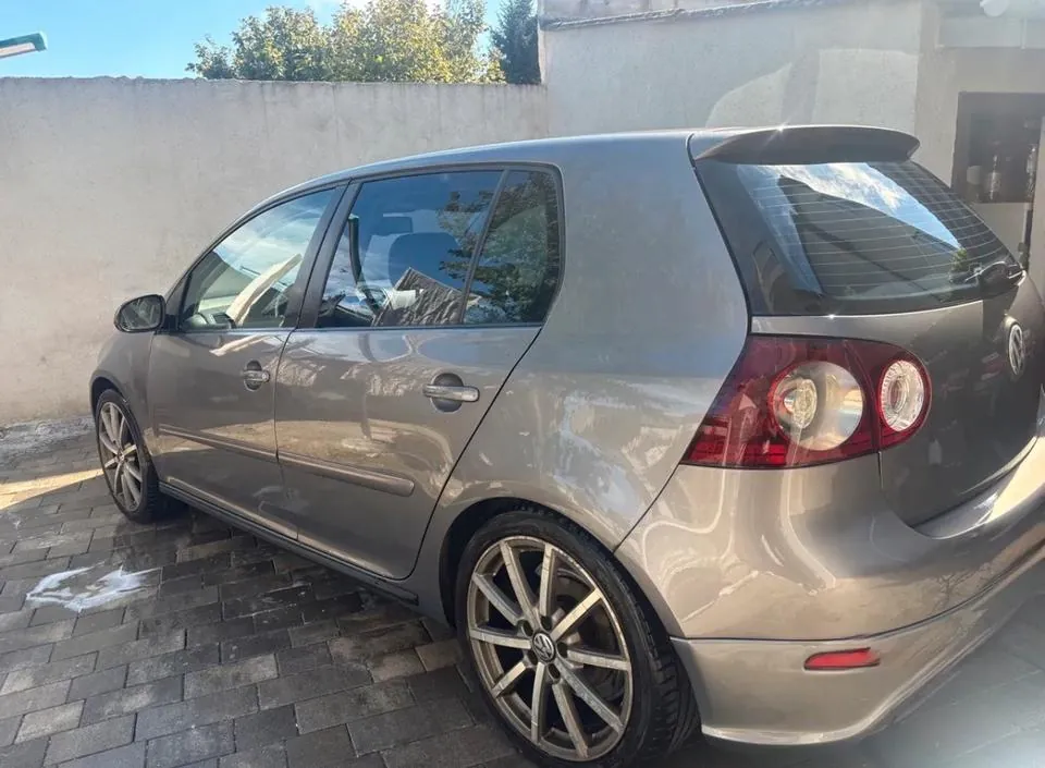 Volkswagen Golf 5