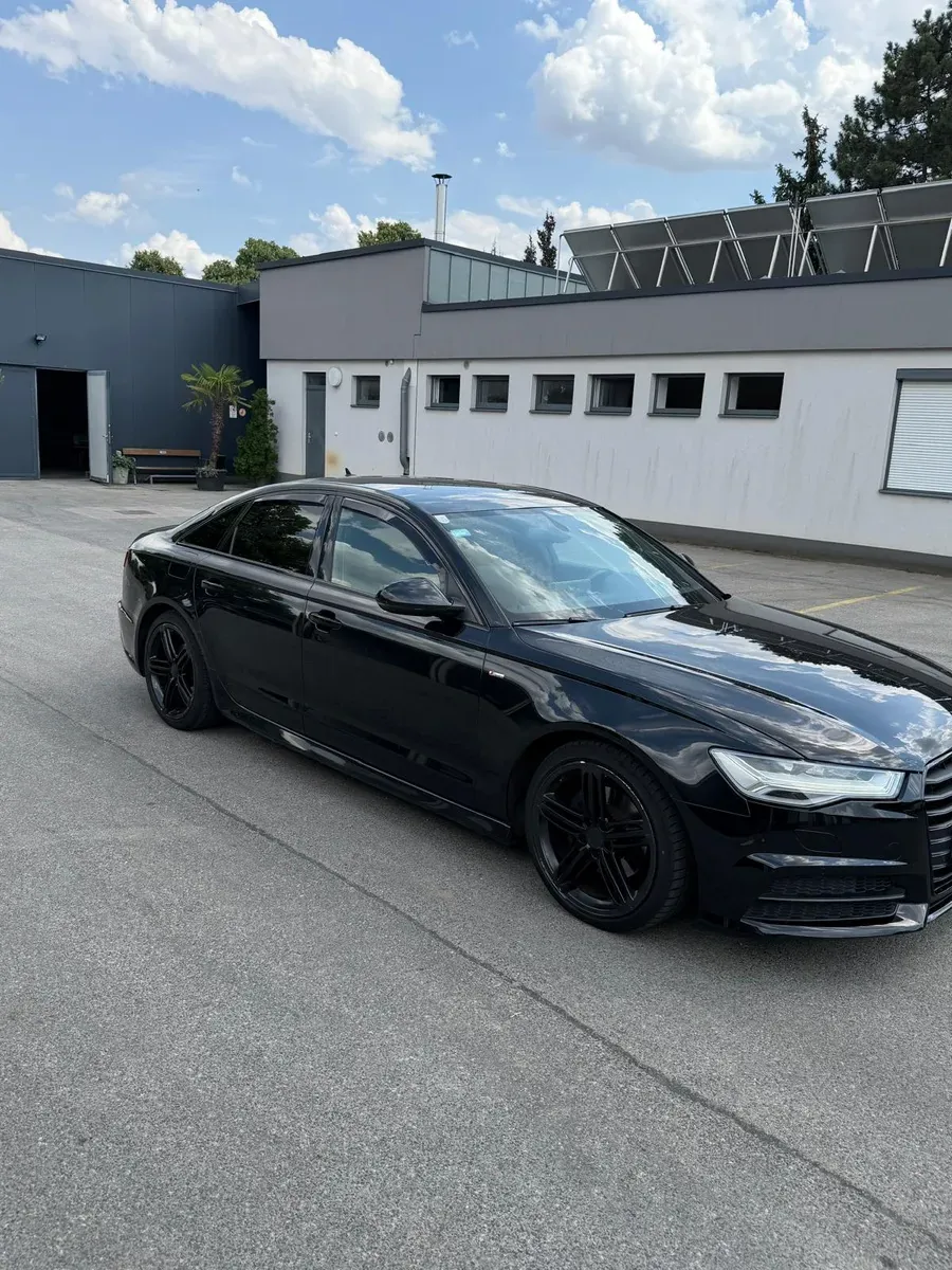 Audi A6 2015 photo 3