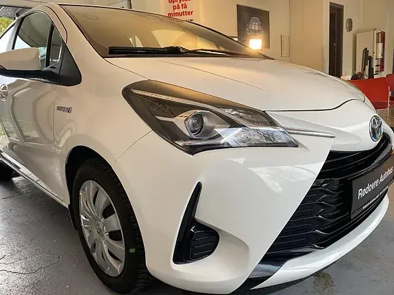 Toyota Yaris 2019 photo 2
