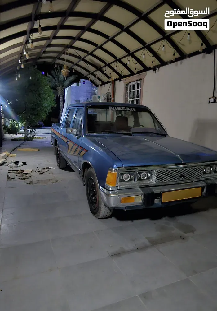 Nissan Datsun 1984 photo 2