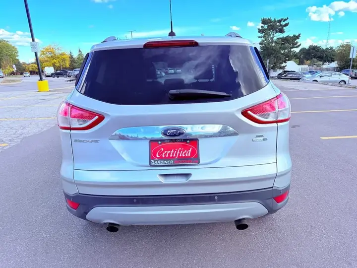 Ford Escape 2016 photo 4