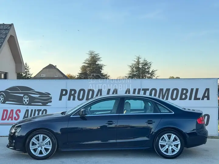 Audi A4 2009 photo 4