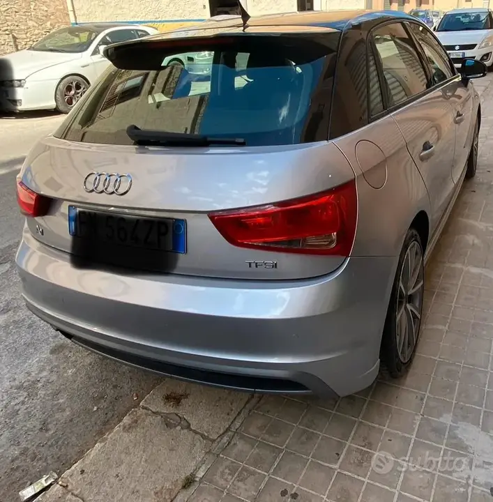 Audi A1 2014 photo 5