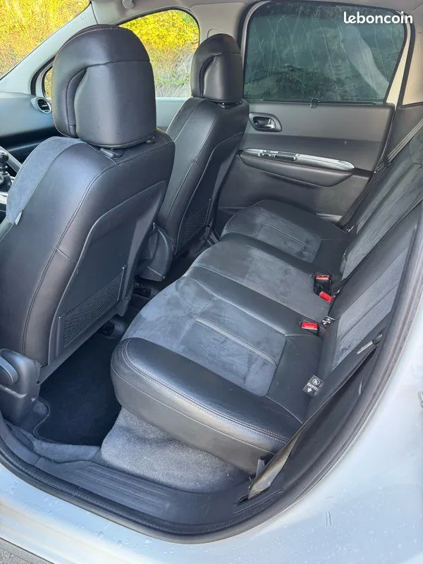 Peugeot 3008 2015 photo 5