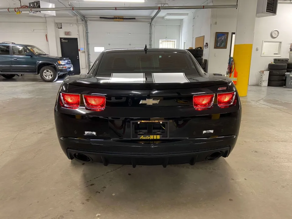 Chevrolet Camaro 2011 photo 5
