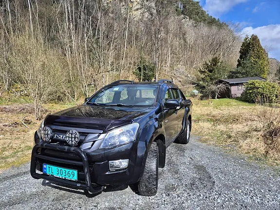 Isuzu D-Max