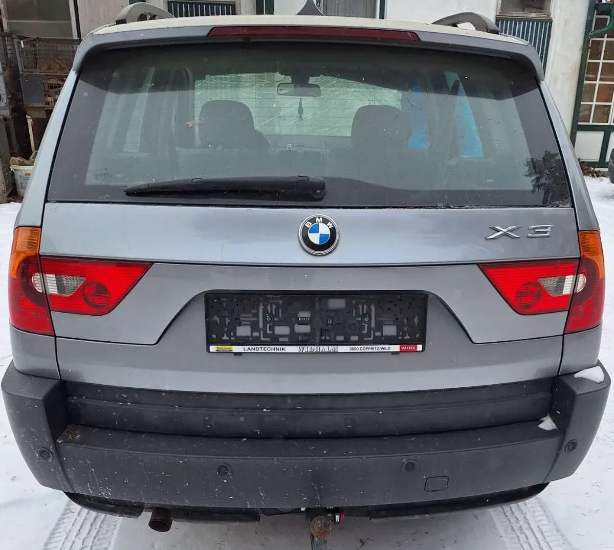 BMW X3 2005 photo 2