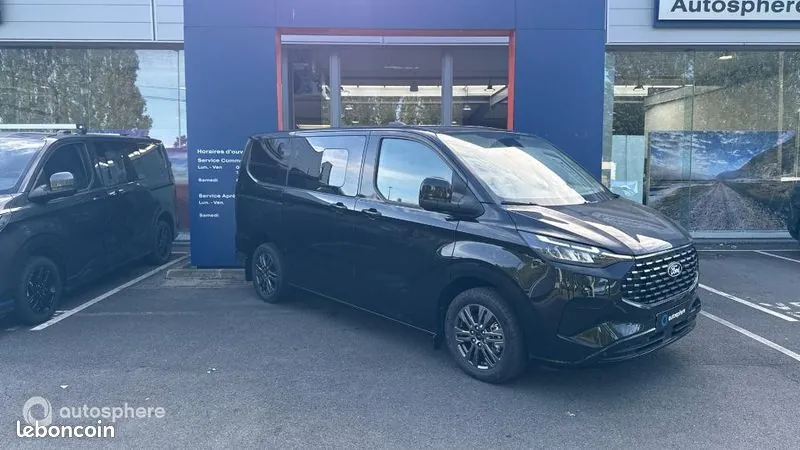 Ford Tourneo Custom 2026 photo 3