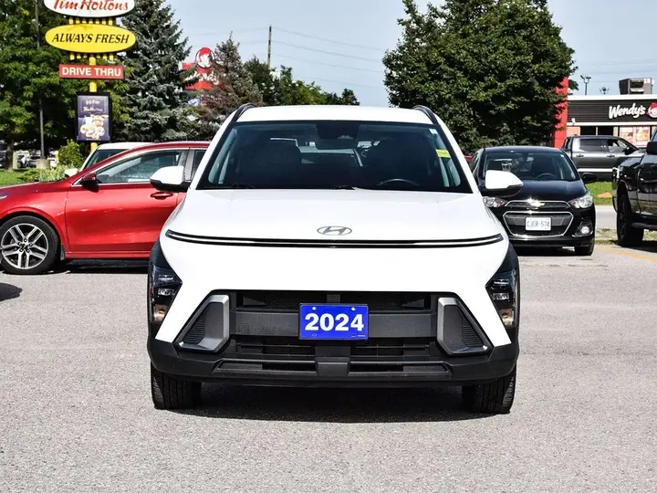 Hyundai Kona 2024 photo 2