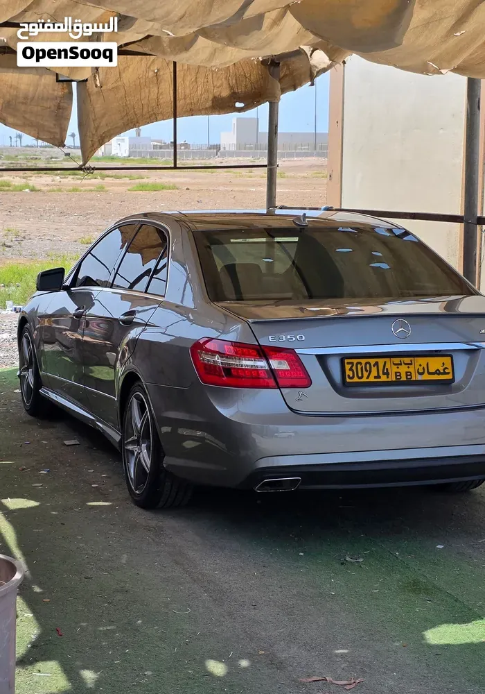 Mercedes-Benz E-Class 2011 photo 5