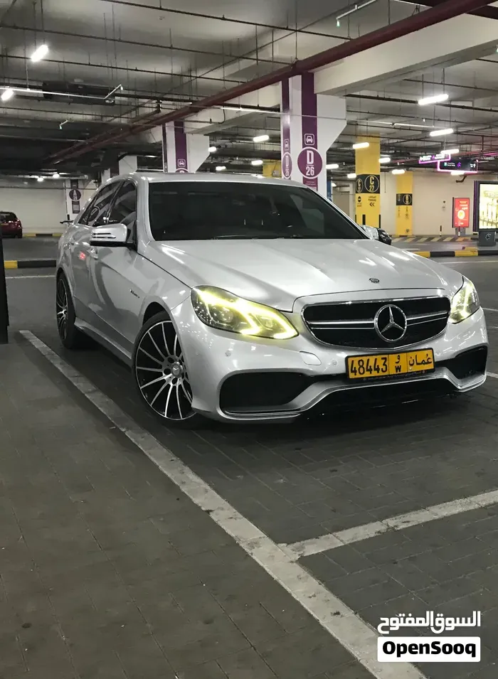 Mercedes-Benz E-Class 2011 photo 3