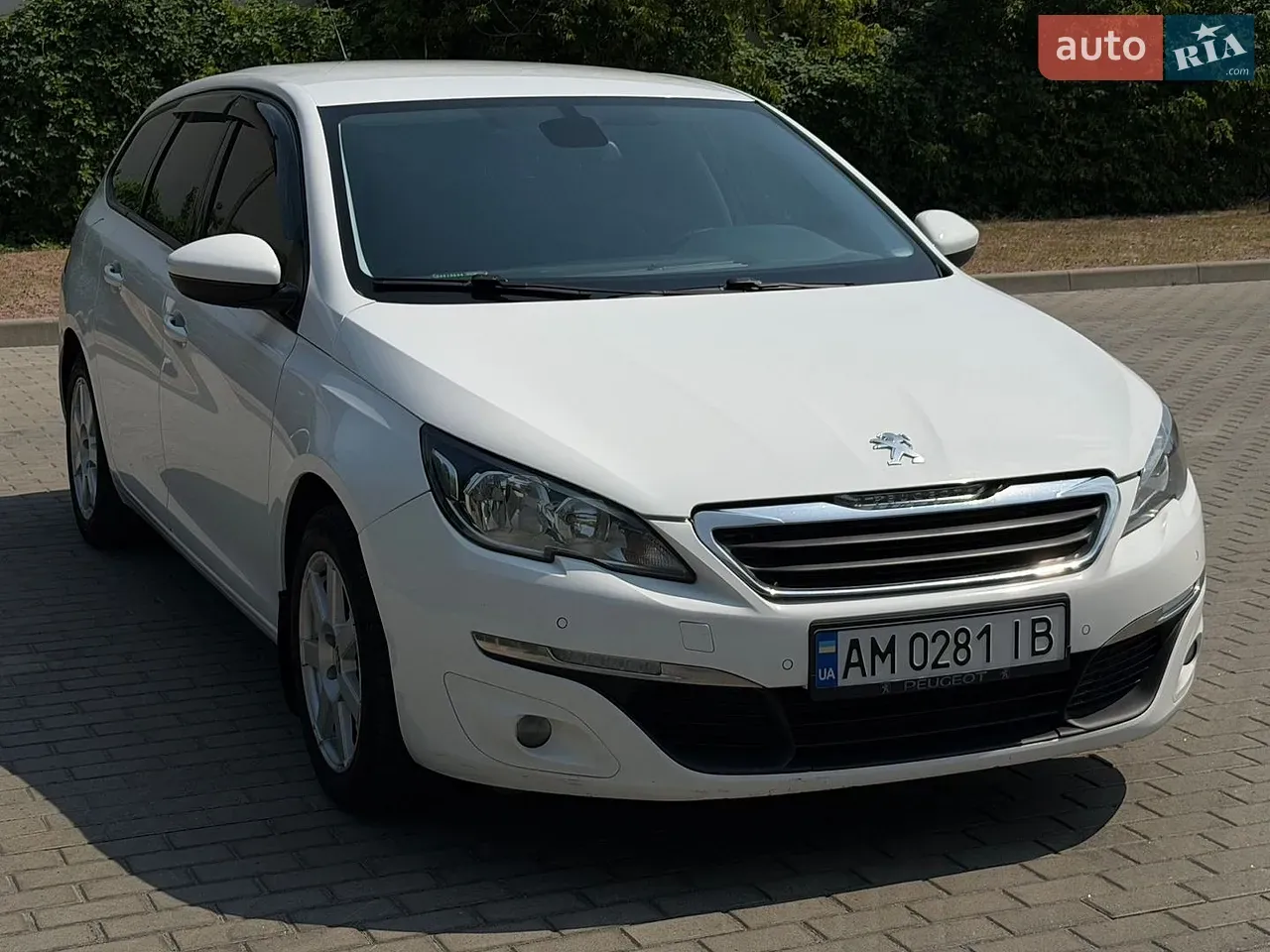 Peugeot 308 2014 photo 3
