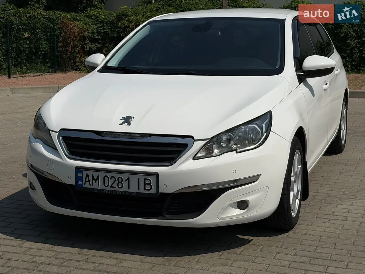 Peugeot 308 2014 photo 2