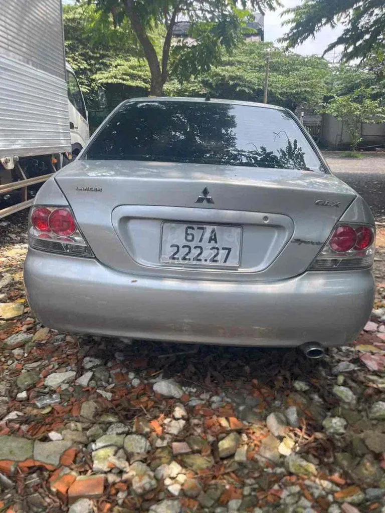 Mitsubishi Lancer 2005 photo 2