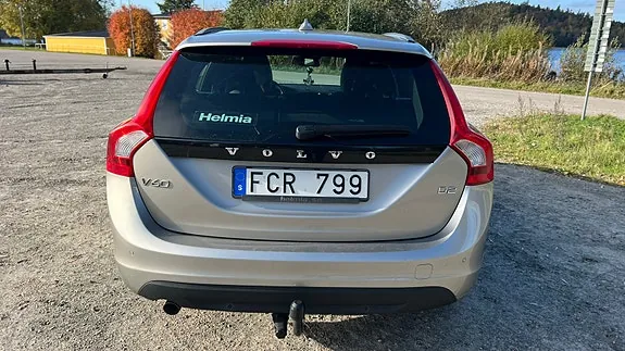Volvo V60 2013 photo 3