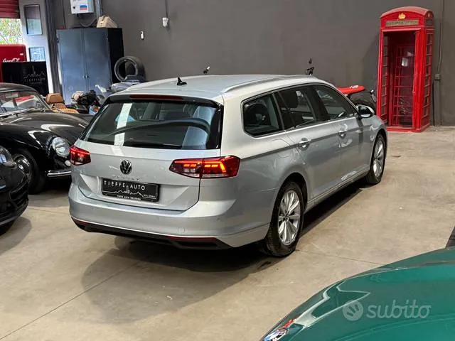Volkswagen Passat 2023 photo 4