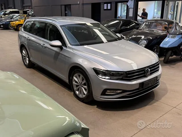 Volkswagen Passat 2023 photo 3