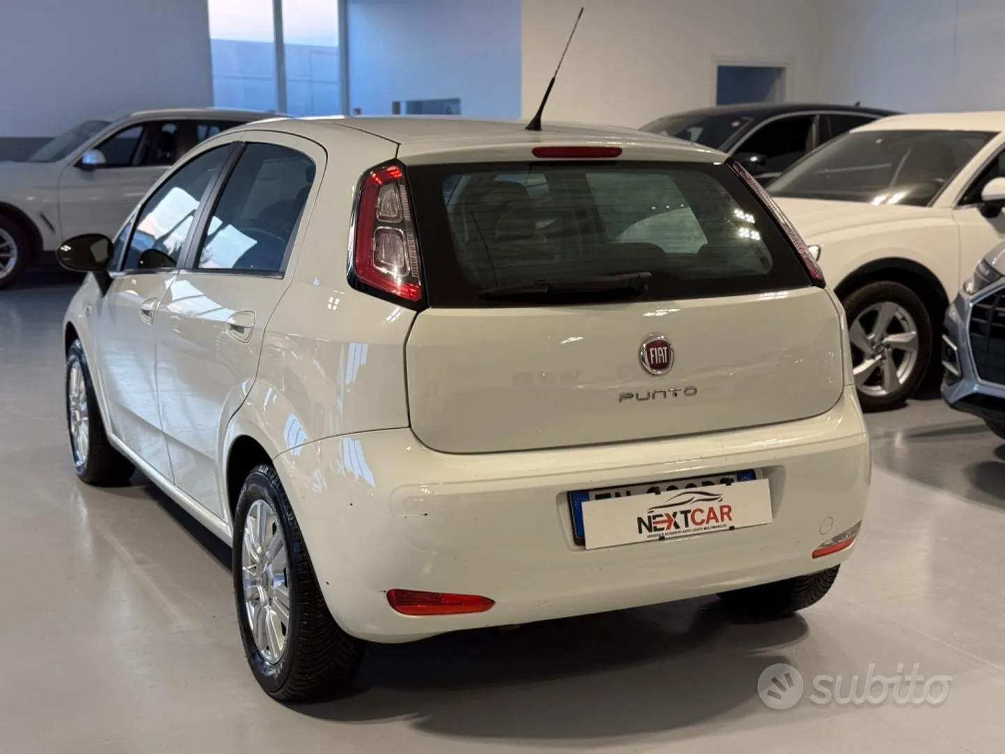 Fiat Punto 2012 photo 5