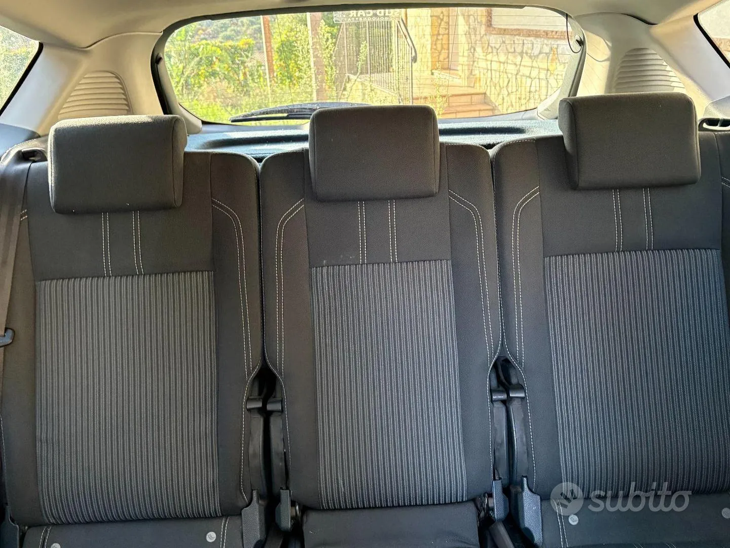 Ford C-Max 2015 photo 5