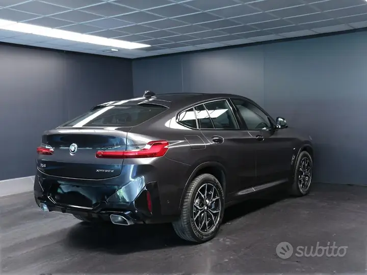 BMW X4 2023 photo 3