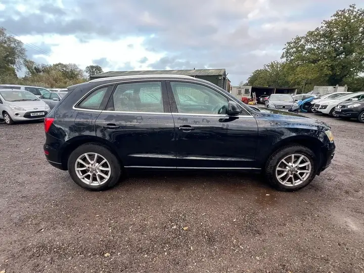 Audi Q5 2009 photo 4