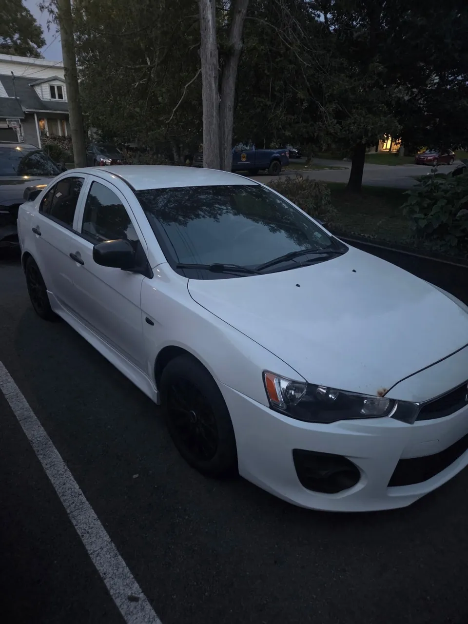 Mitsubishi Lancer 2016 photo 2