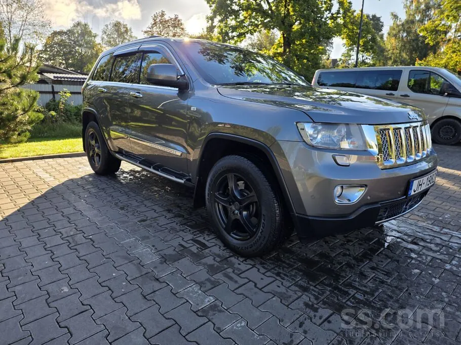 Jeep Grand Cherokee 2012 photo 3