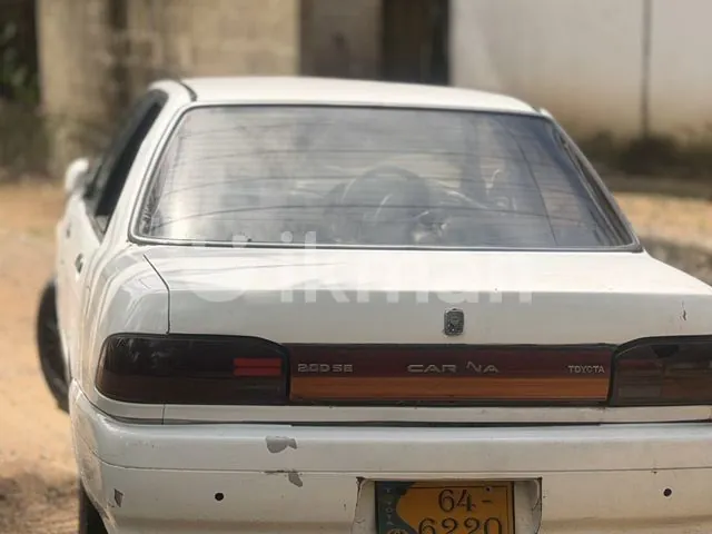 Toyota Carina 1990 photo 2