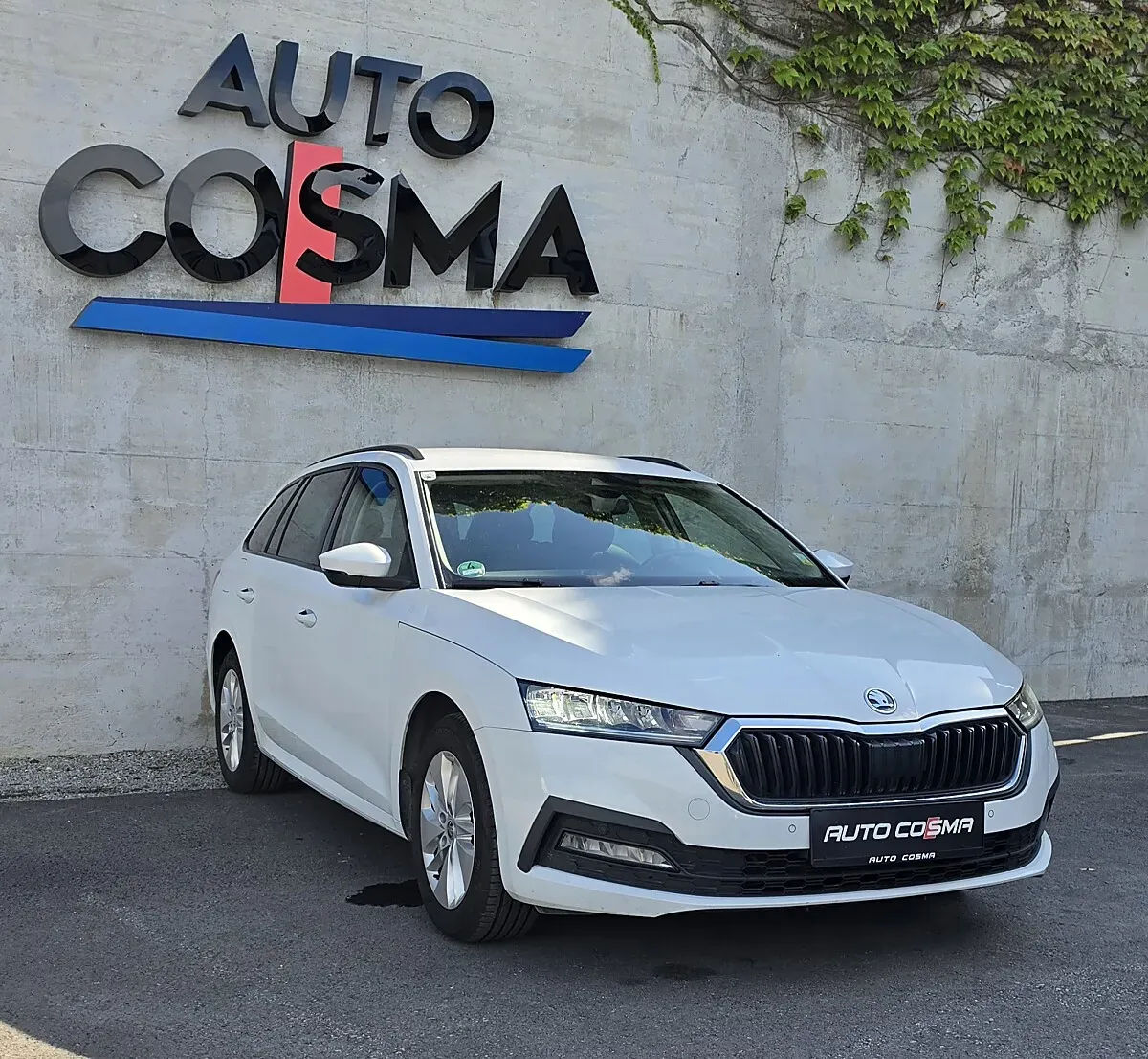 Skoda Octavia 2024 photo 2