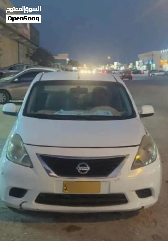 Nissan Sunny 2013 photo 2