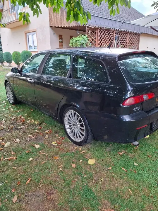 Alfa Romeo 156 2005 photo 3