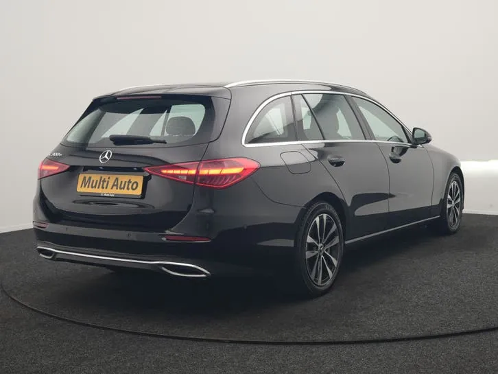 Mercedes-Benz C-Class 2023 photo 3