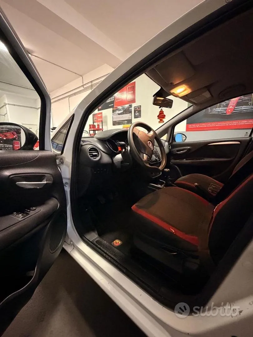Fiat Punto Evo 2012 photo 5