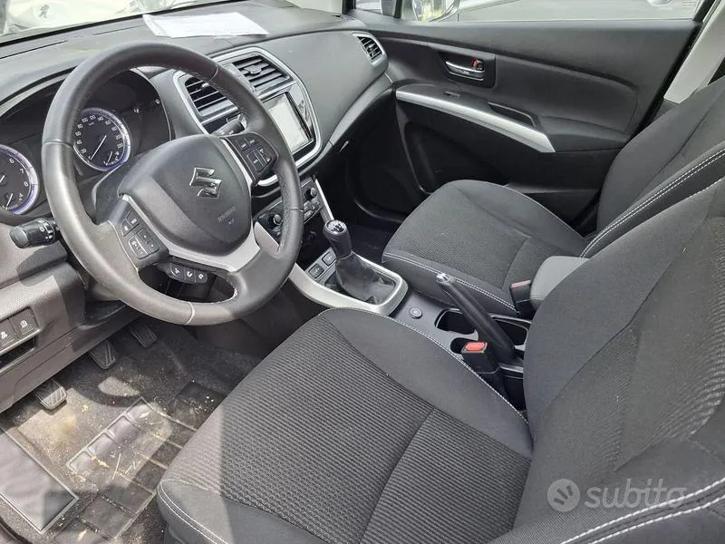 Suzuki S-Cross 2019 photo 2