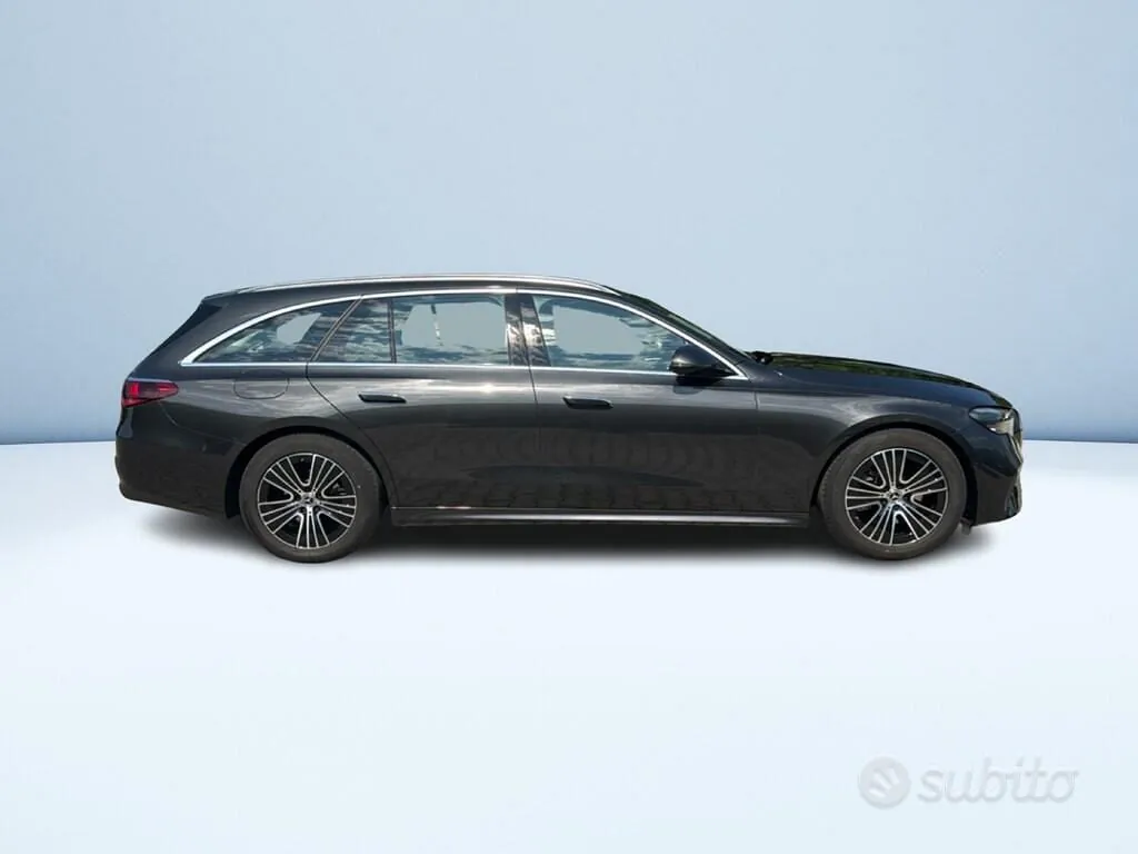 Mercedes-Benz E 2025 photo 3