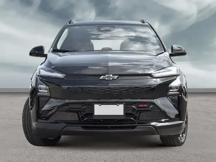 Chevrolet Bolt 2027 photo 2